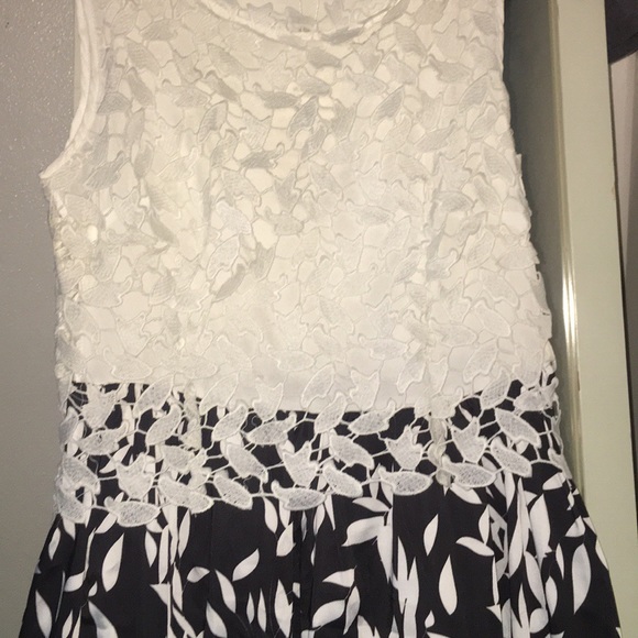 Popcorn black and white dress - Picture 3 of 6